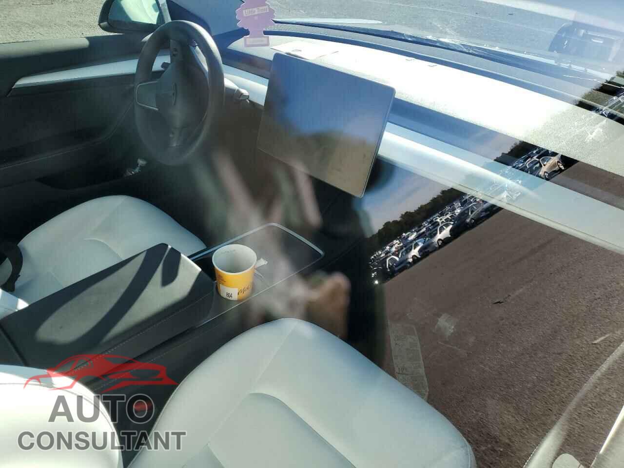 TESLA MODEL 3 2023 - 5YJ3E1EA4PF680101