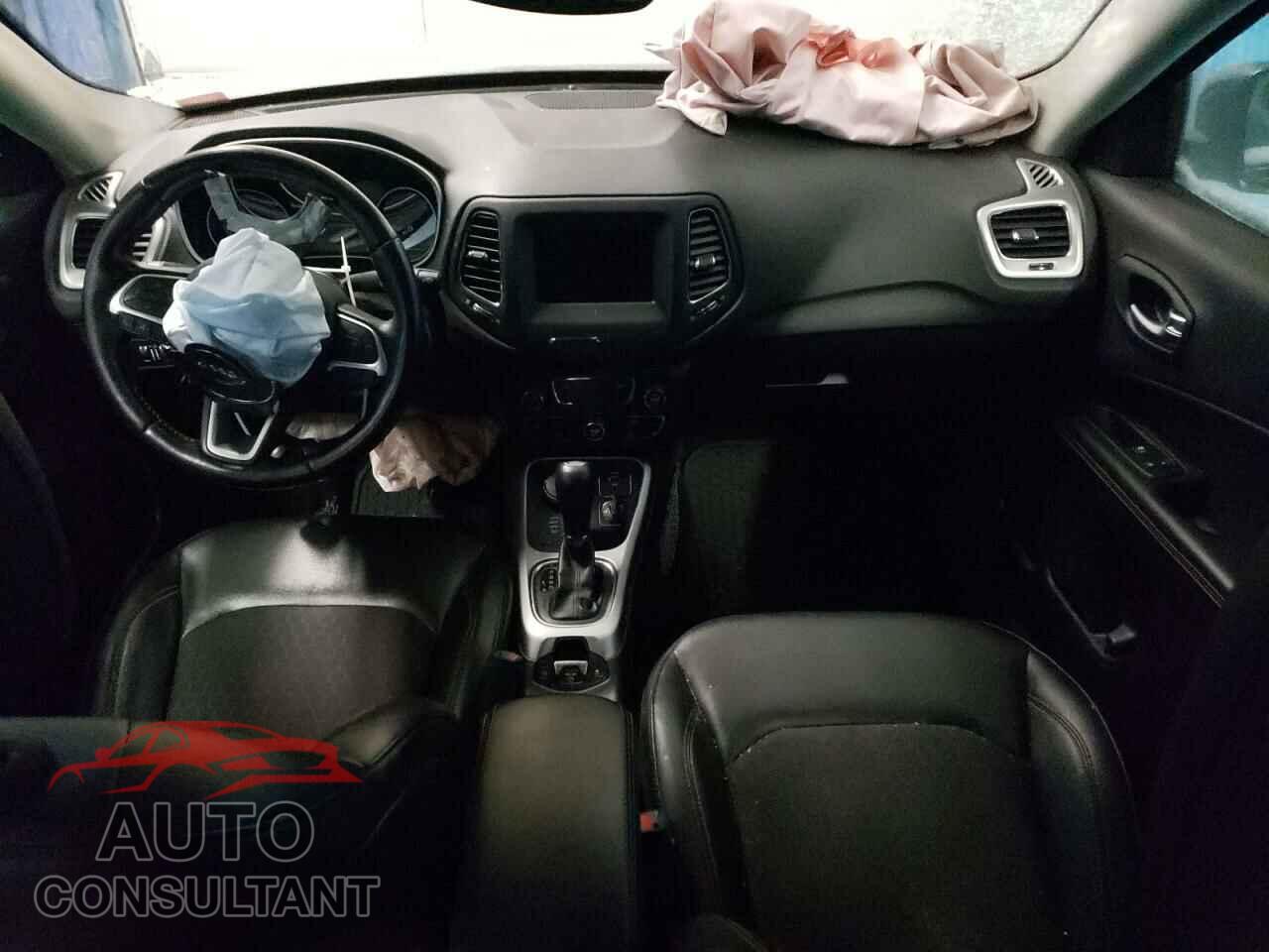 JEEP COMPASS 2018 - 3C4NJDBB0JT455184
