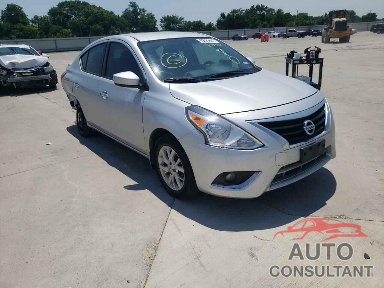 NISSAN VERSA 2017 - 3N1CN7AP4HL858981