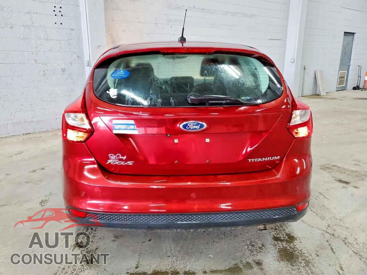 FORD FOCUS 2013 - 1FADP3N20DL368360