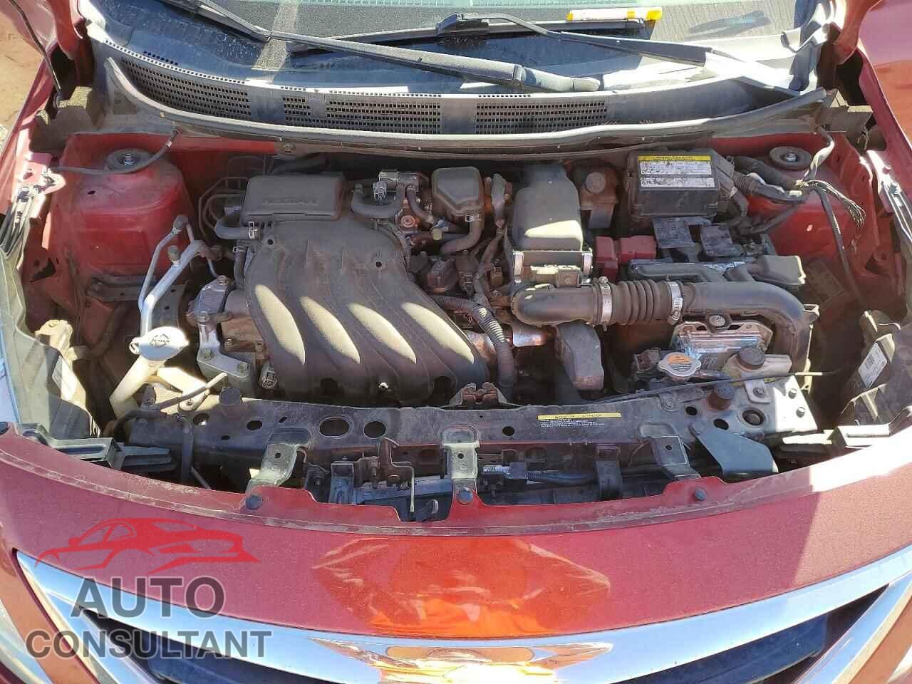 NISSAN VERSA 2019 - 3N1CN7AP3KL875861