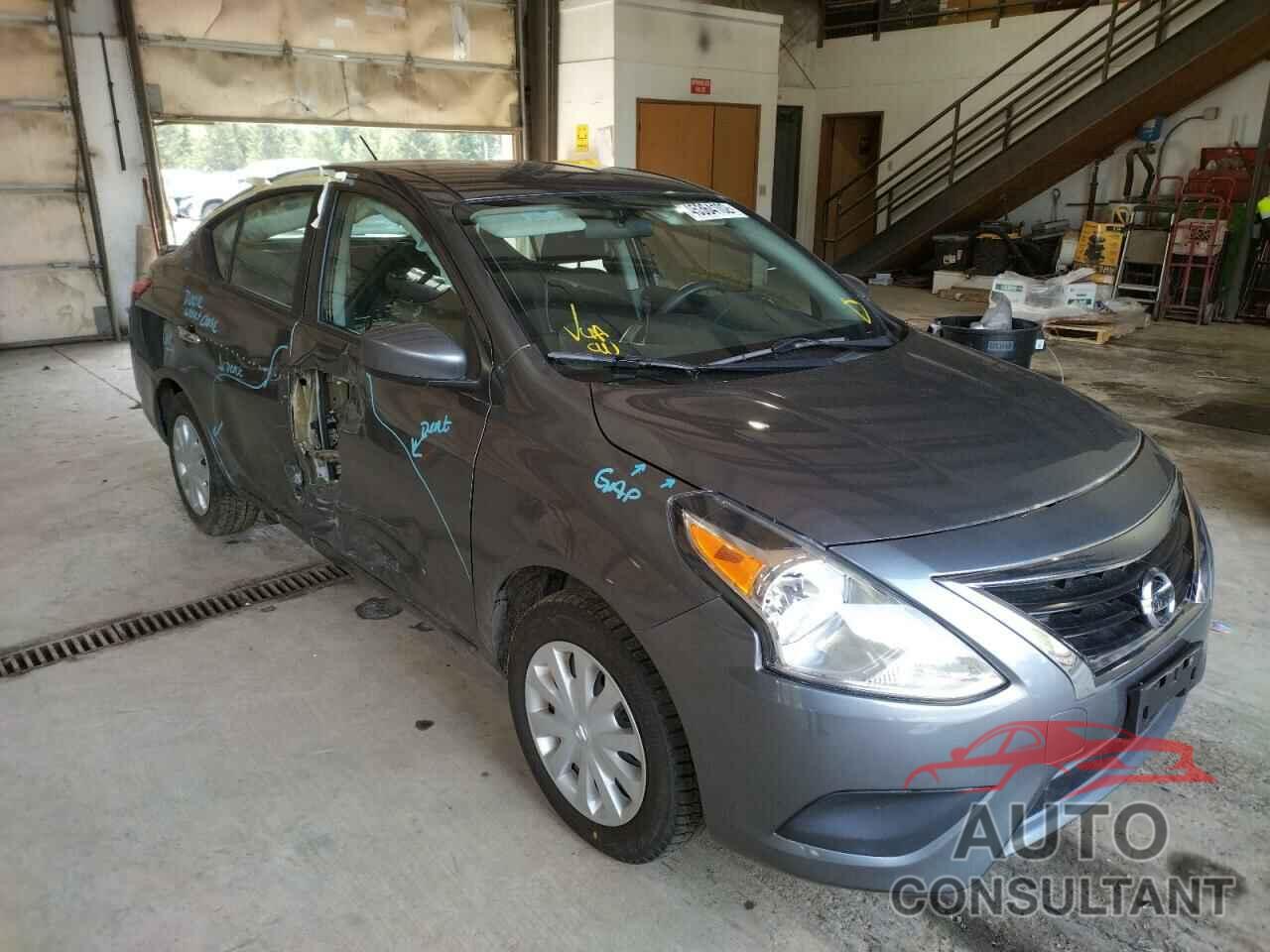 NISSAN VERSA 2018 - 3N1CN7AP0JL861561