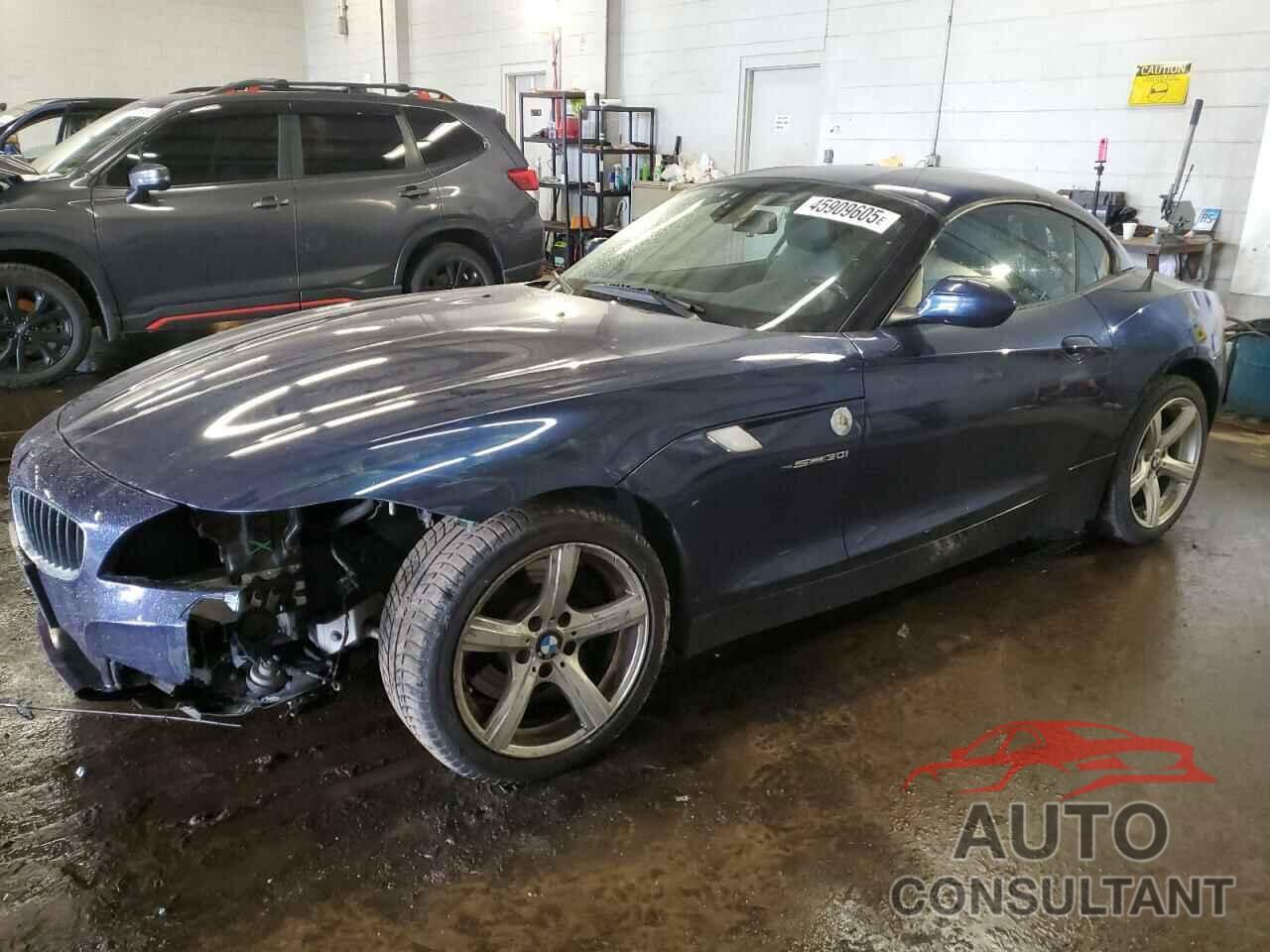 BMW Z4 2011 - WBALM5C52BE380399