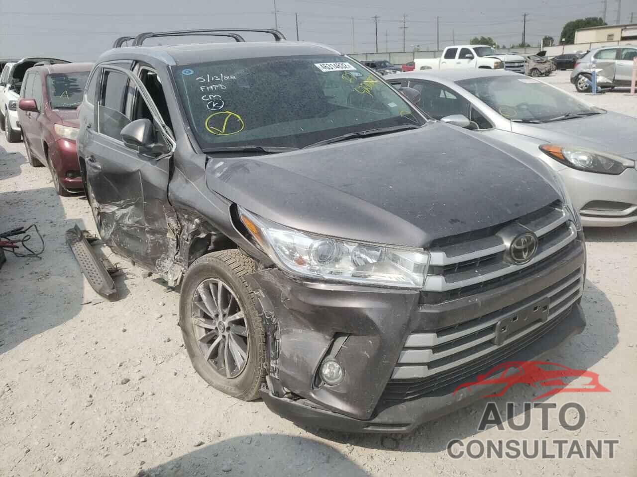 TOYOTA HIGHLANDER 2017 - 5TDKZRFH2HS520497