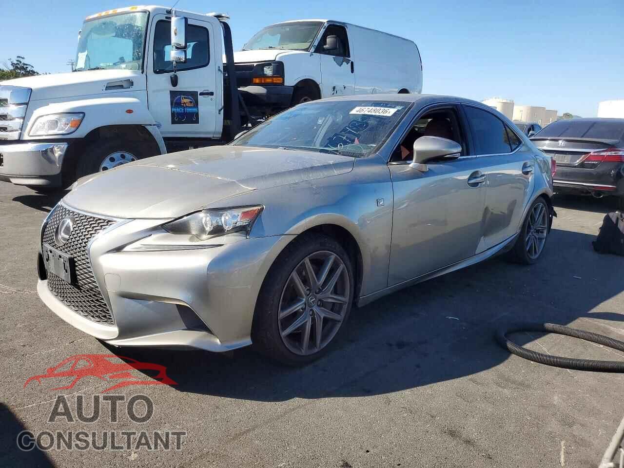 LEXUS IS 2015 - JTHBE1D29F5016428