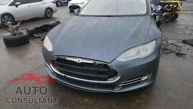 TESLA MODEL S 2013 - 5YJSA1CN4DFP20802
