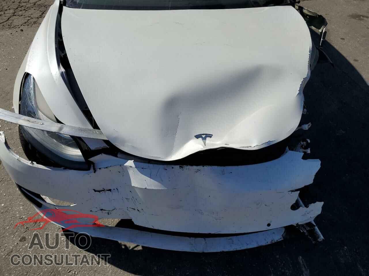 TESLA MODEL 3 2020 - 5YJ3E1EC8LF624335