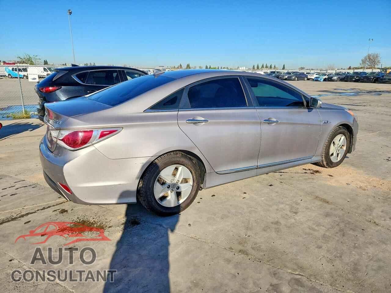 HYUNDAI SONATA 2012 - KMHEC4A42CA056506