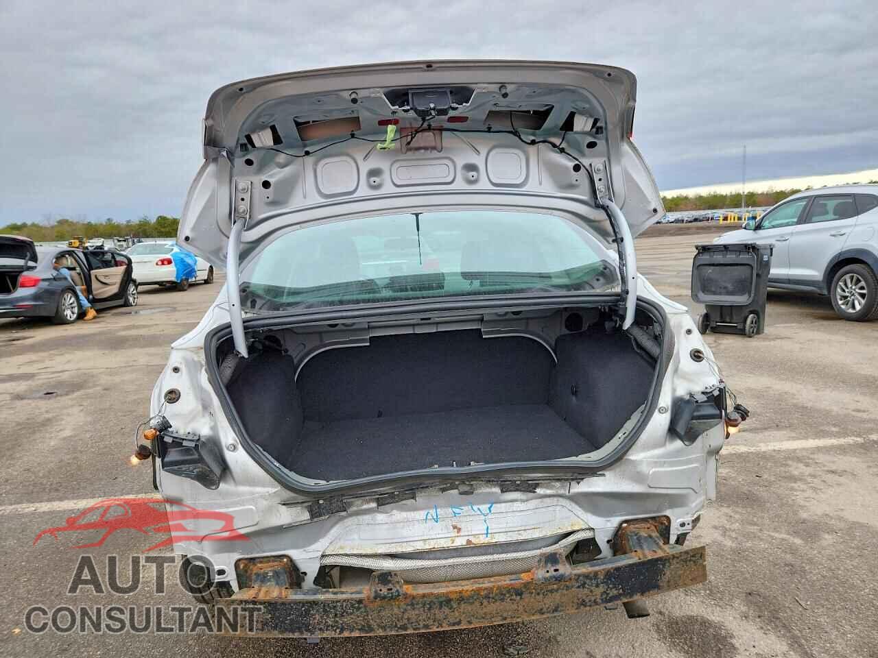 FORD FOCUS 2013 - 1FADP3E20DL314475