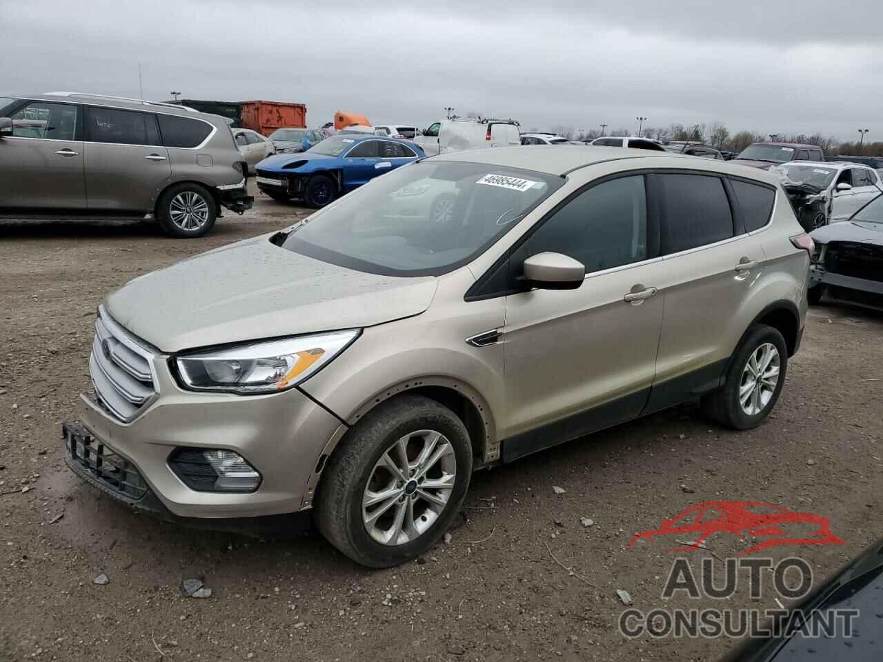 FORD ESCAPE 2017 - 1FMCU0GD9HUA77055