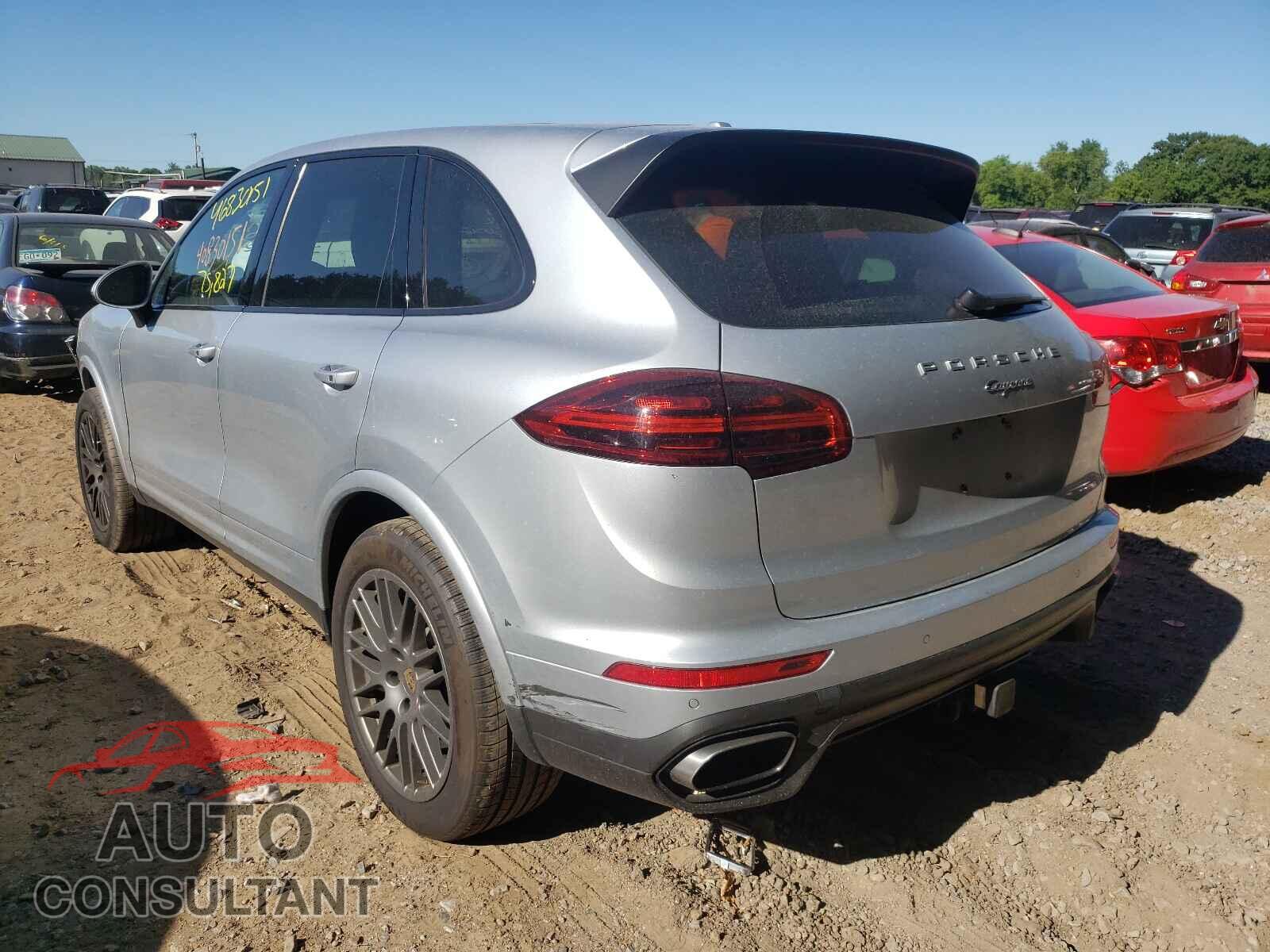PORSCHE CAYENNE 2017 - WP1AA2A27HKA84099