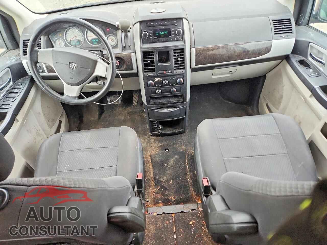 DODGE CARAVAN 2010 - 2D4RN5D10AR317859