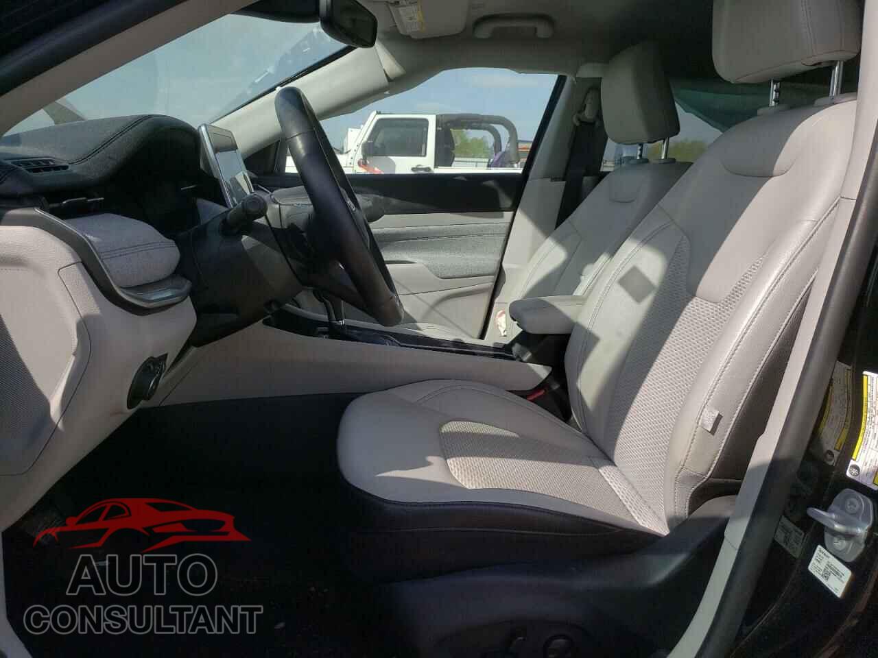 JEEP COMPASS 2022 - 3C4NJCBB2NT166422