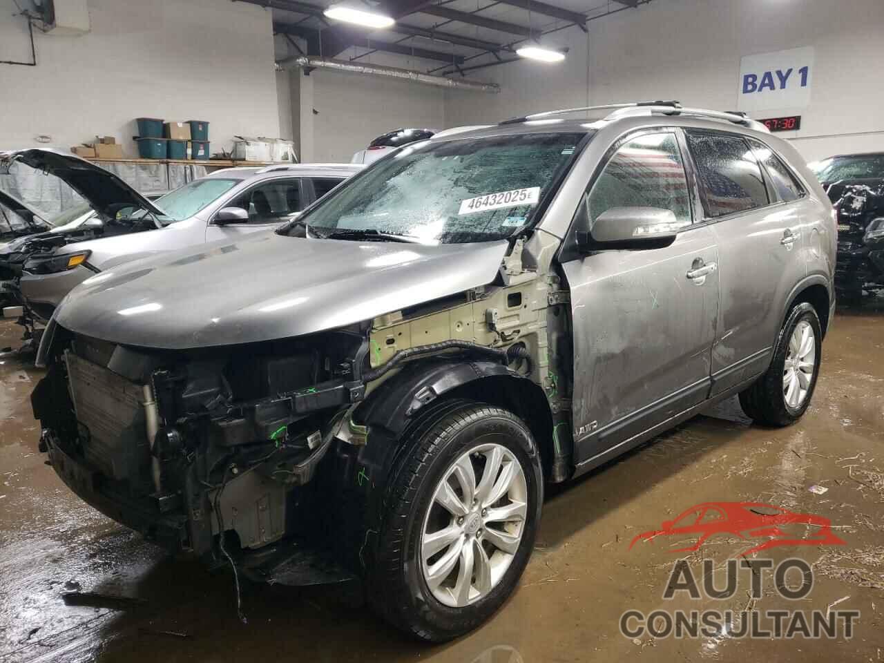 KIA SORENTO 2011 - 5XYKUDA19BG150729