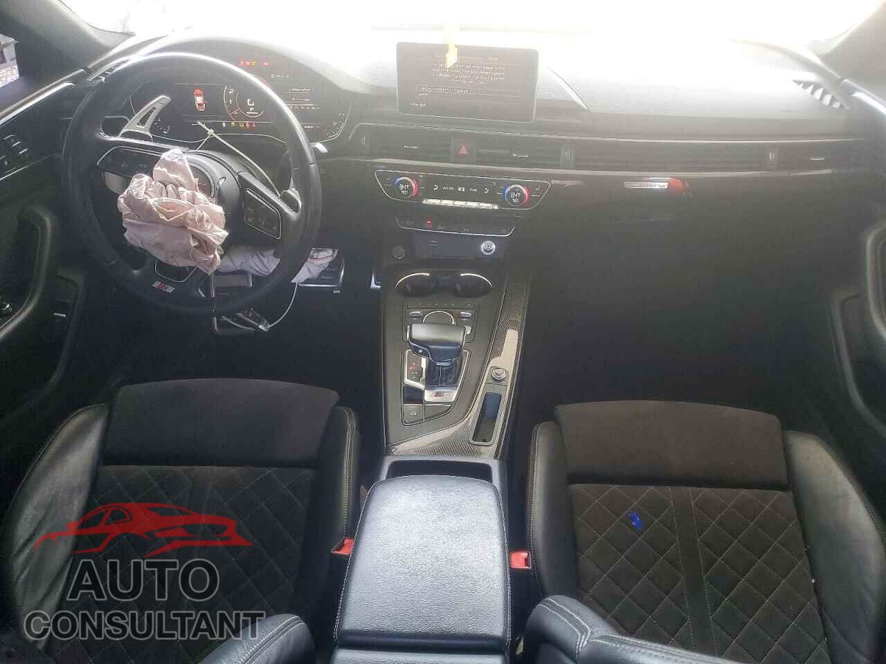 AUDI S5/RS5 2018 - WAUB4CF54JA135475