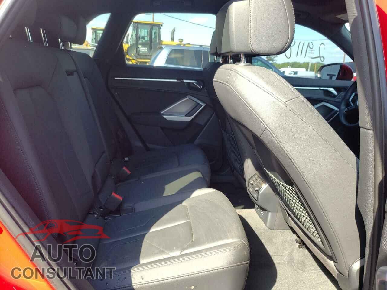 AUDI Q3 2020 - WA1EECF34L1030833