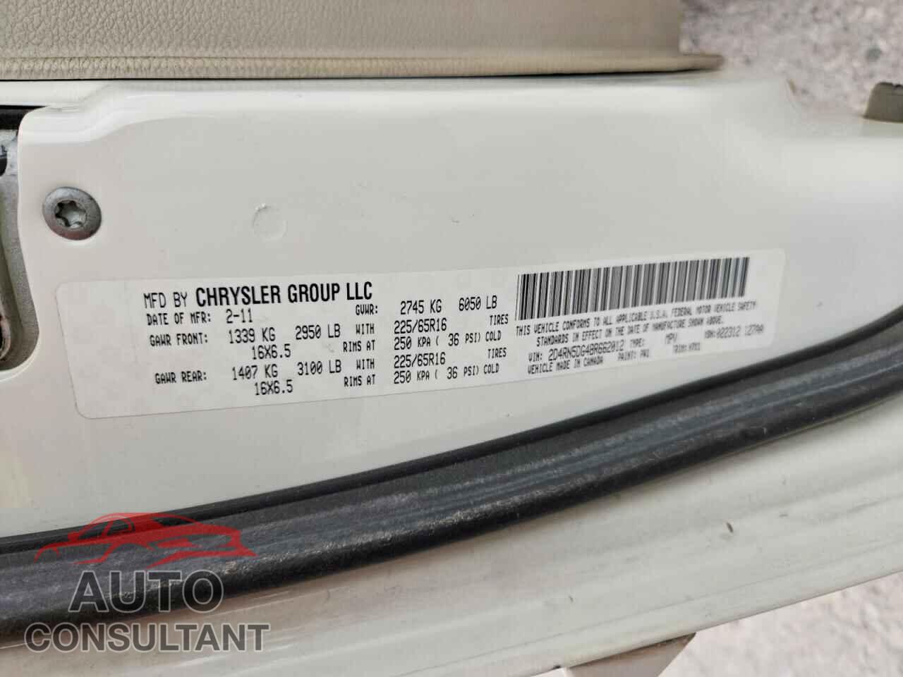 DODGE CARAVAN 2011 - 2D4RN5DG4BR662012