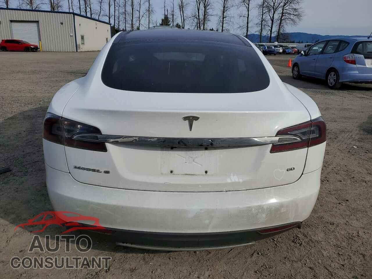 TESLA MODEL S 2014 - 5YJSA1S1XEFP28791