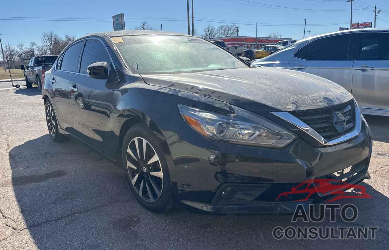 NISSAN ALTIMA 2018 - 1N4AL3AP3JC157083