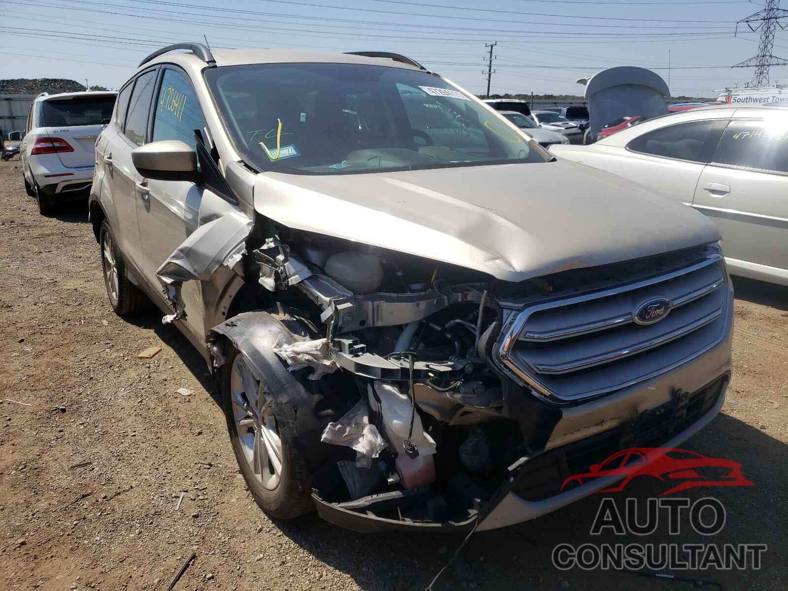 FORD ESCAPE 2018 - 1FMCU0GDXJUC57974