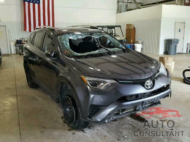 TOYOTA RAV4 LE 2016 - JTMZFREV5GD087783