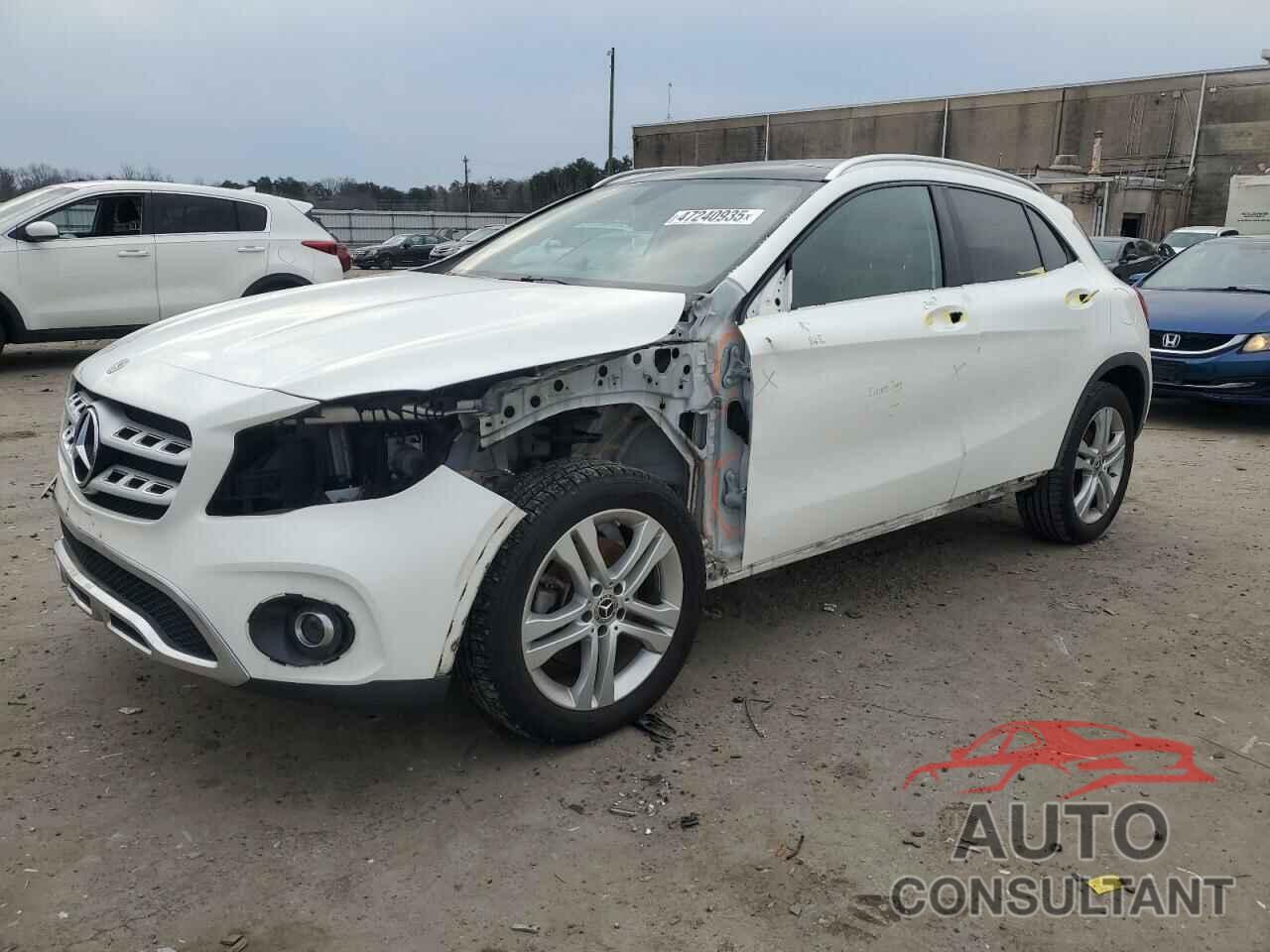 MERCEDES-BENZ GLA-CLASS 2020 - WDCTG4GB4LU021352