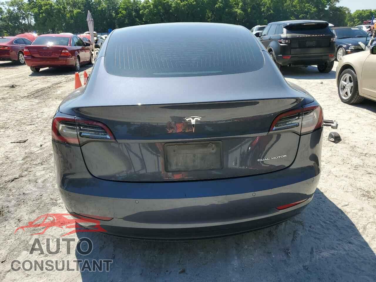 TESLA MODEL 3 2020 - 5YJ3E1EB3LF636903