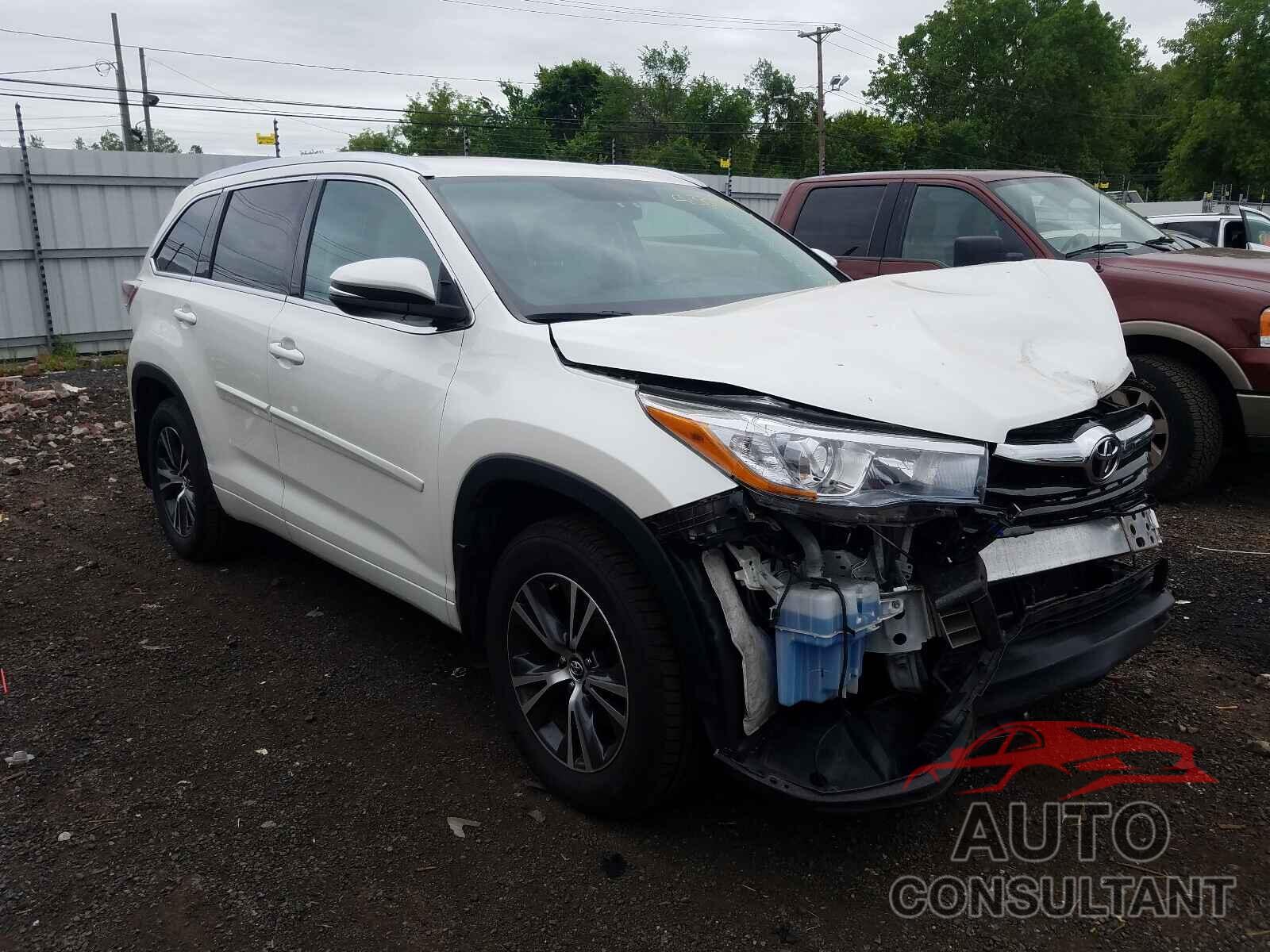 TOYOTA HIGHLANDER 2016 - 5TDJKRFH9GS506286