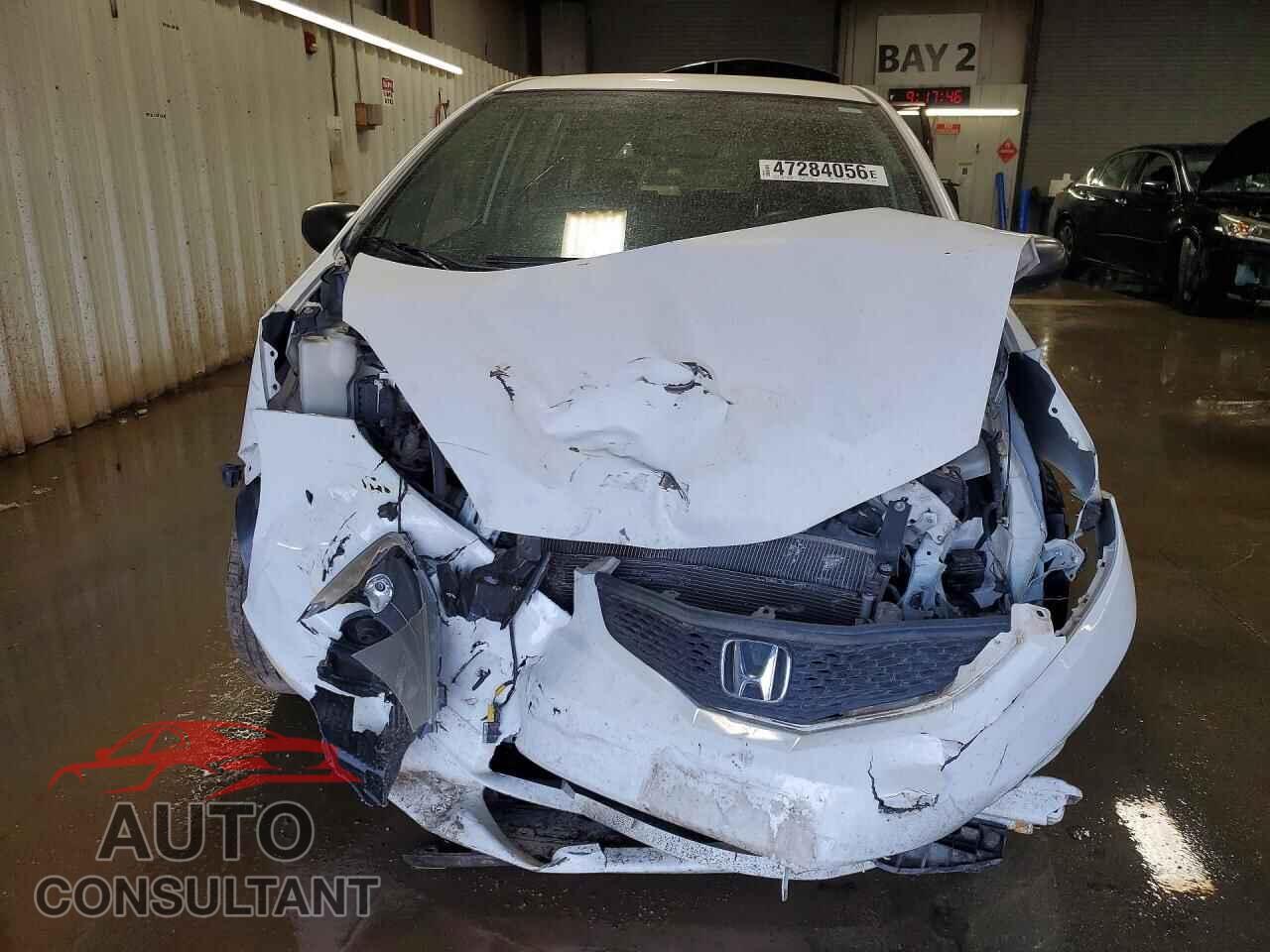 HONDA FIT 2011 - JHMGE8H32BC025298