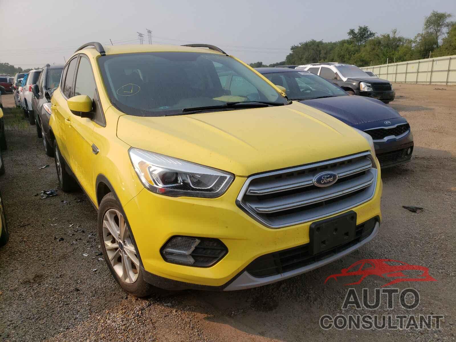 FORD ESCAPE 2017 - 1FMCU0GD1HUA16346