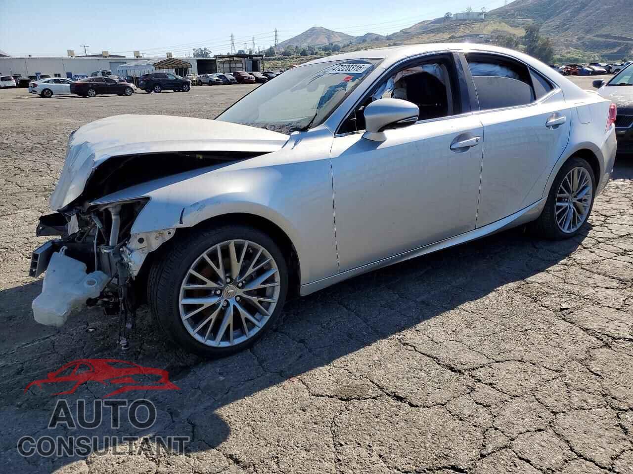LEXUS IS 2015 - JTHBF1D27F5054432