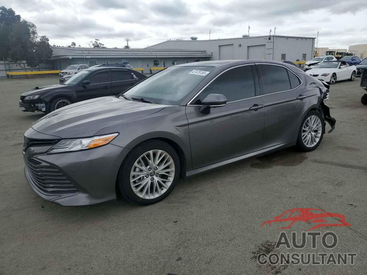 TOYOTA CAMRY 2018 - 4T1BZ1HK8JU005379