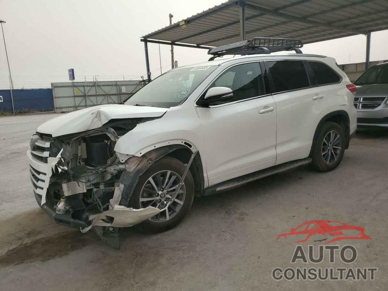 TOYOTA HIGHLANDER 2017 - 5TDKZRFH1HS216464