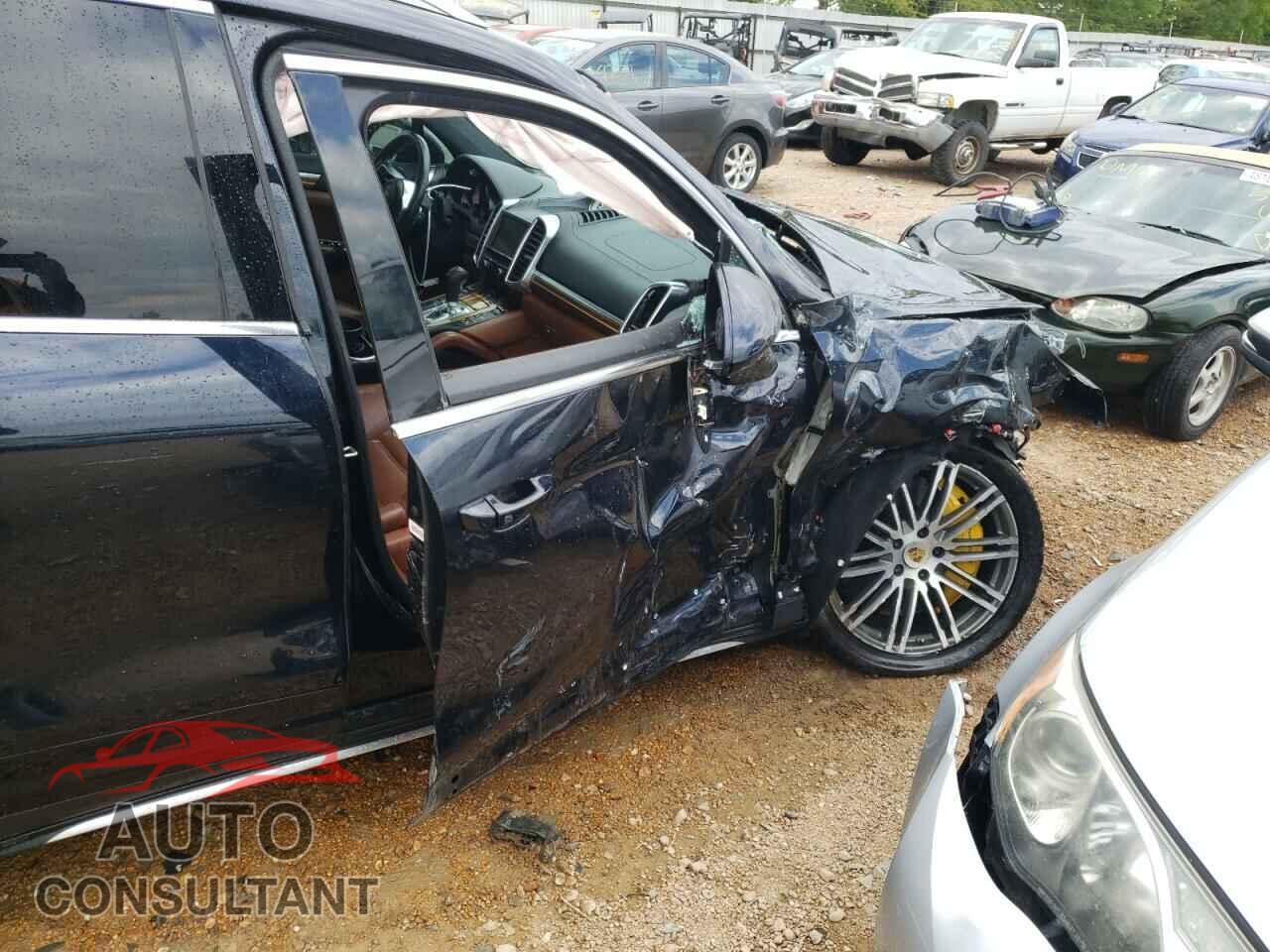 PORSCHE CAYENNE 2016 - WP1AC2A22GLA86359