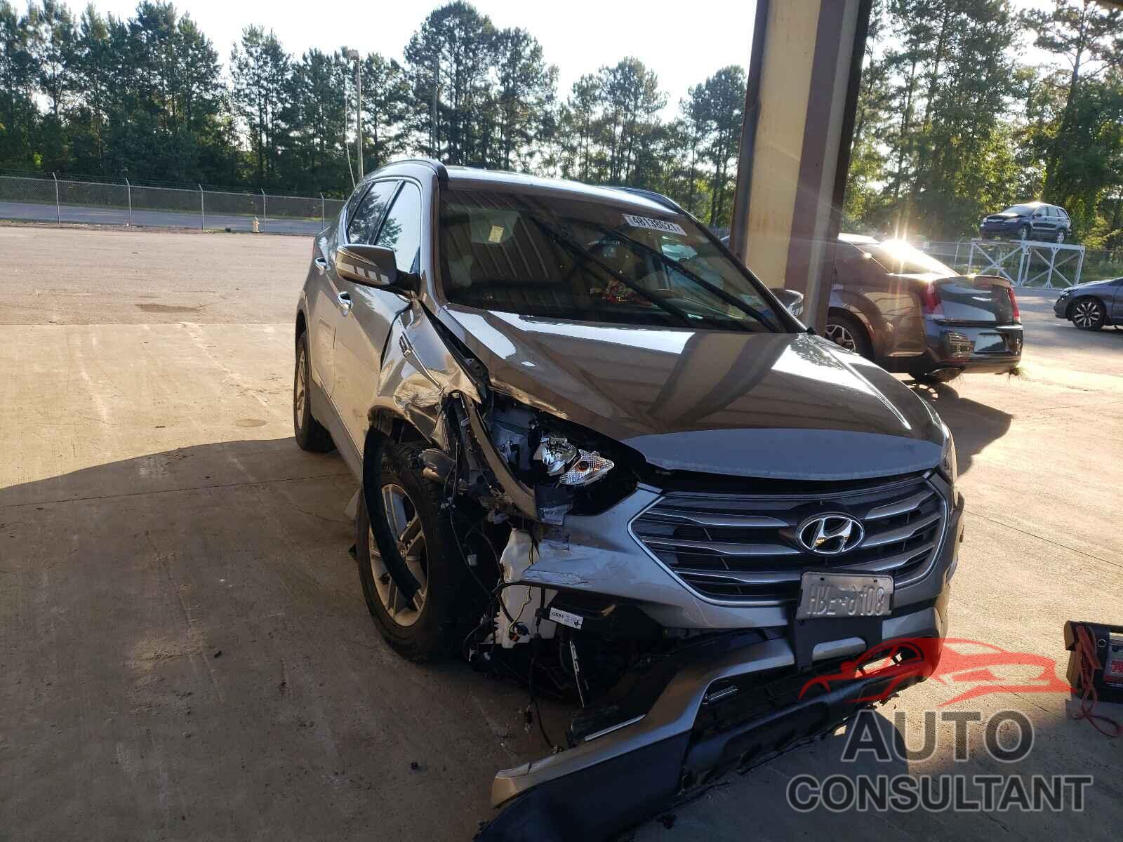 HYUNDAI SANTA FE 2018 - 5NMZUDLB5JH103626