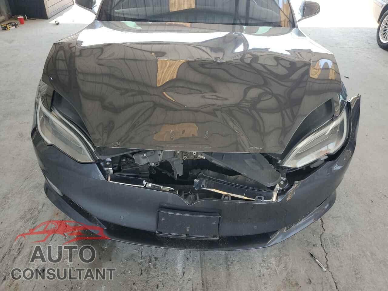TESLA MODEL S 2017 - 5YJSA1E14HF218274