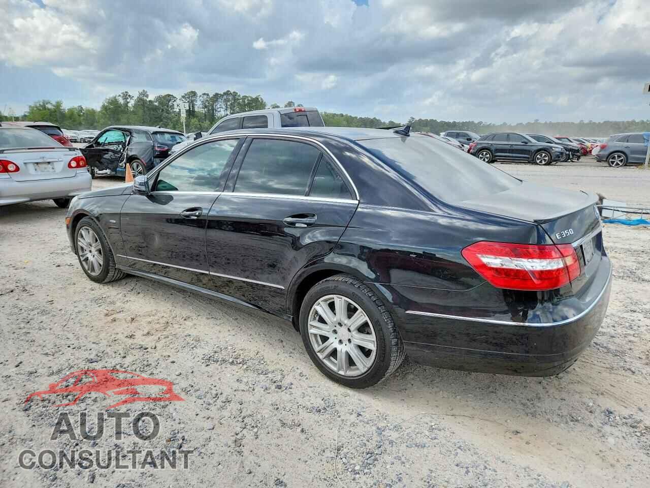 MERCEDES-BENZ E-CLASS 2012 - WDDHF5KB0CA550624