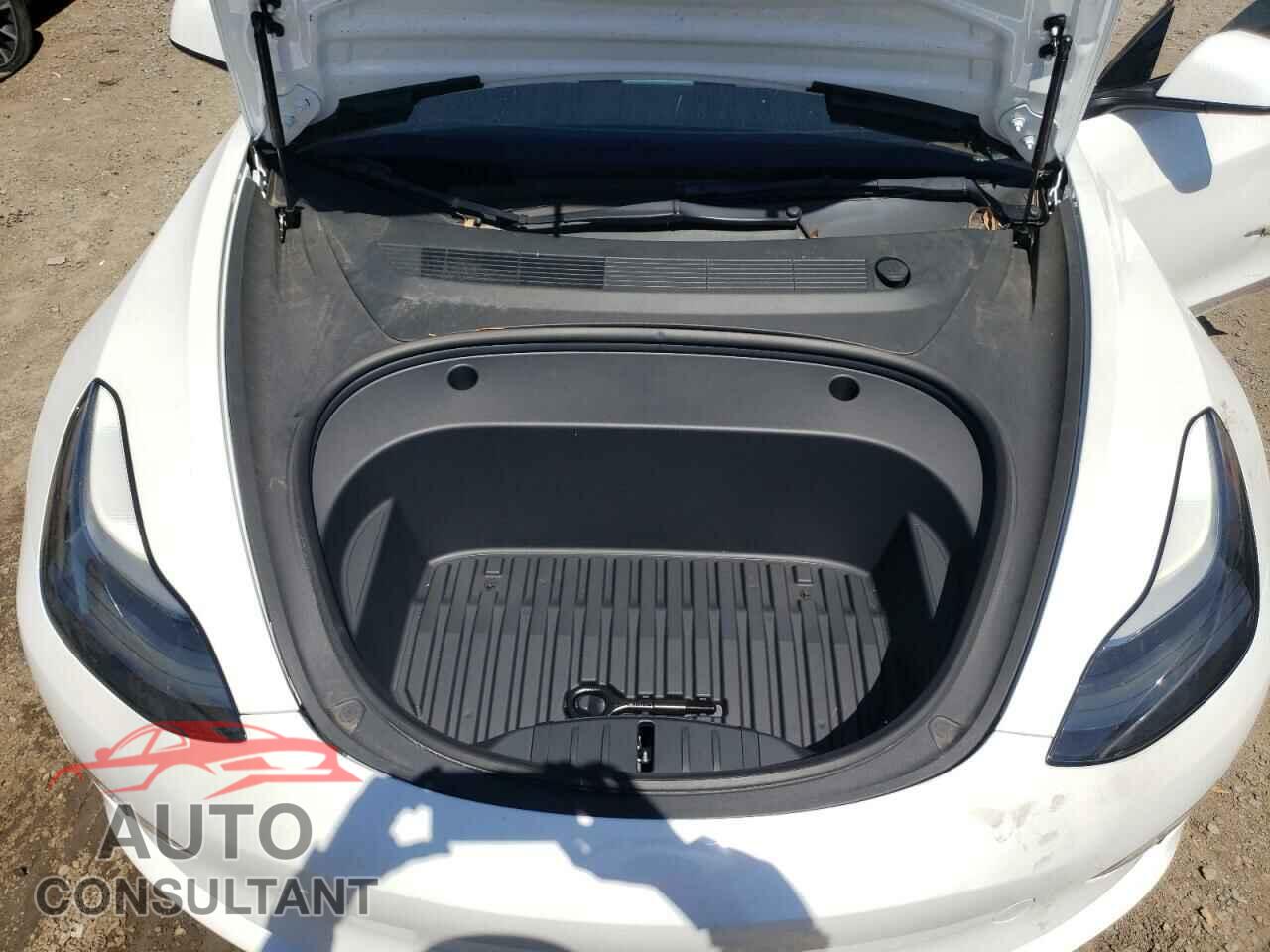 TESLA MODEL 3 2022 - 5YJ3E1EB3NF278690