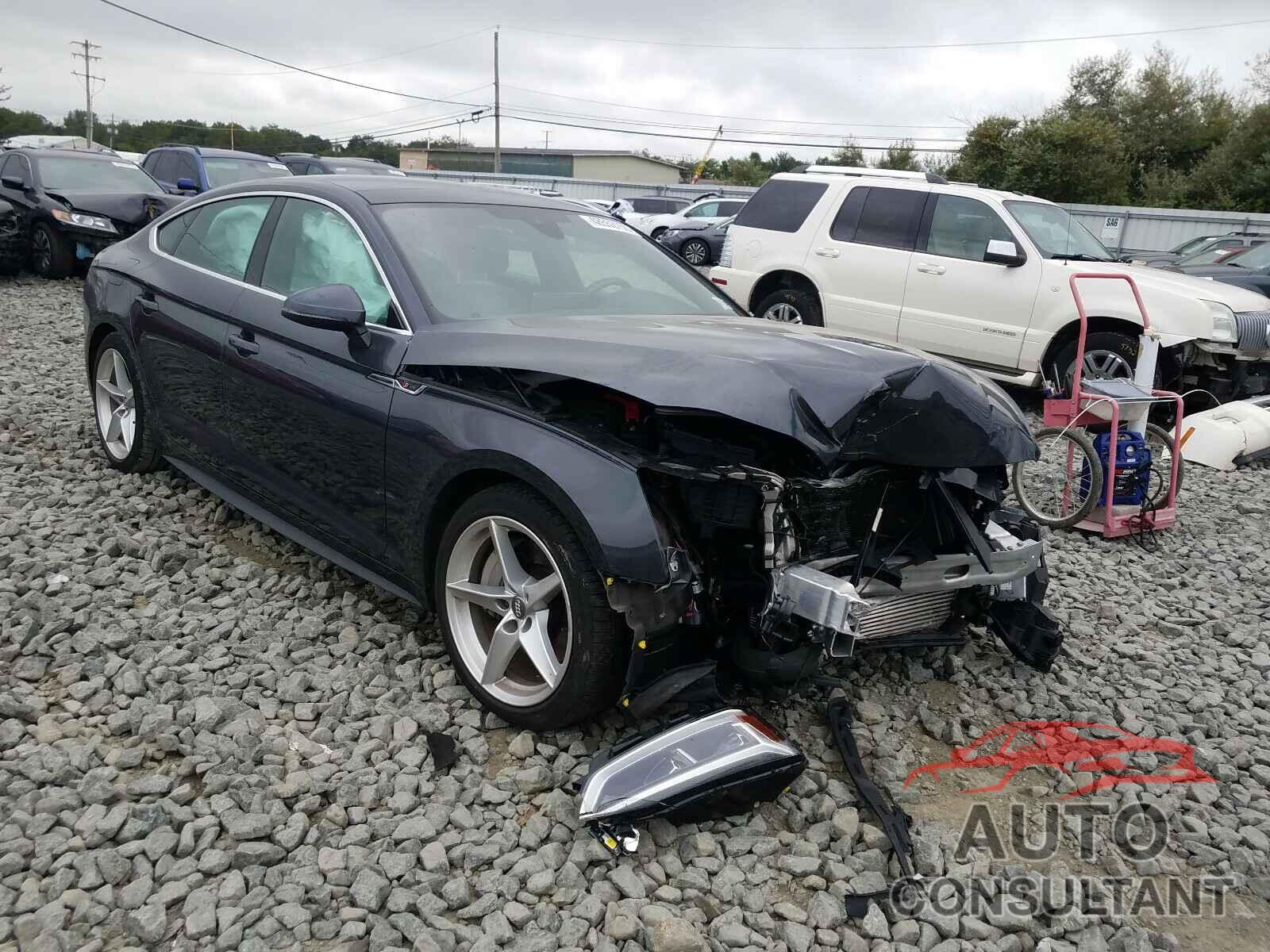 AUDI A5 2018 - WAUENCF50JA116920