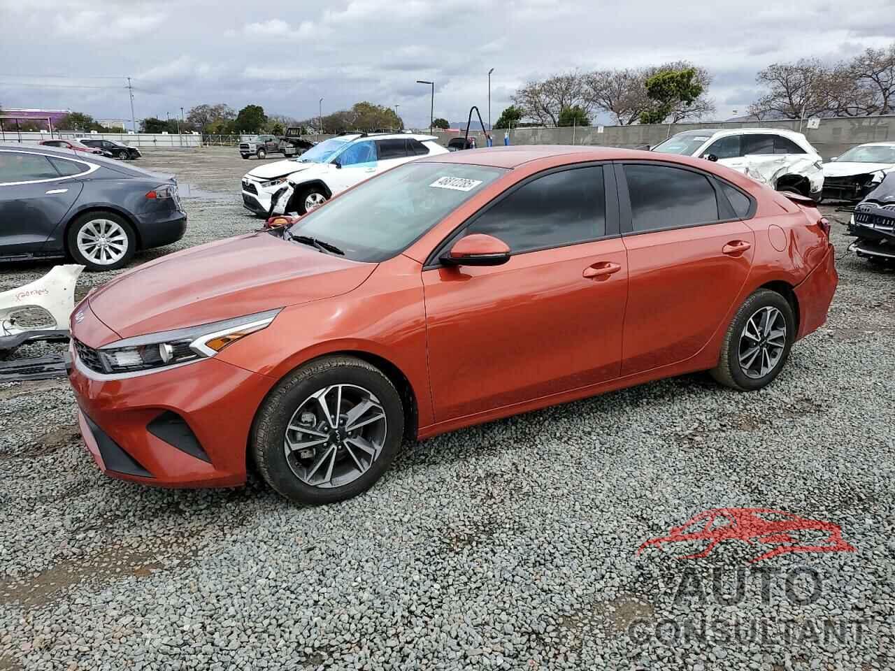 KIA FORTE 2023 - 3KPF24AD5PE598066