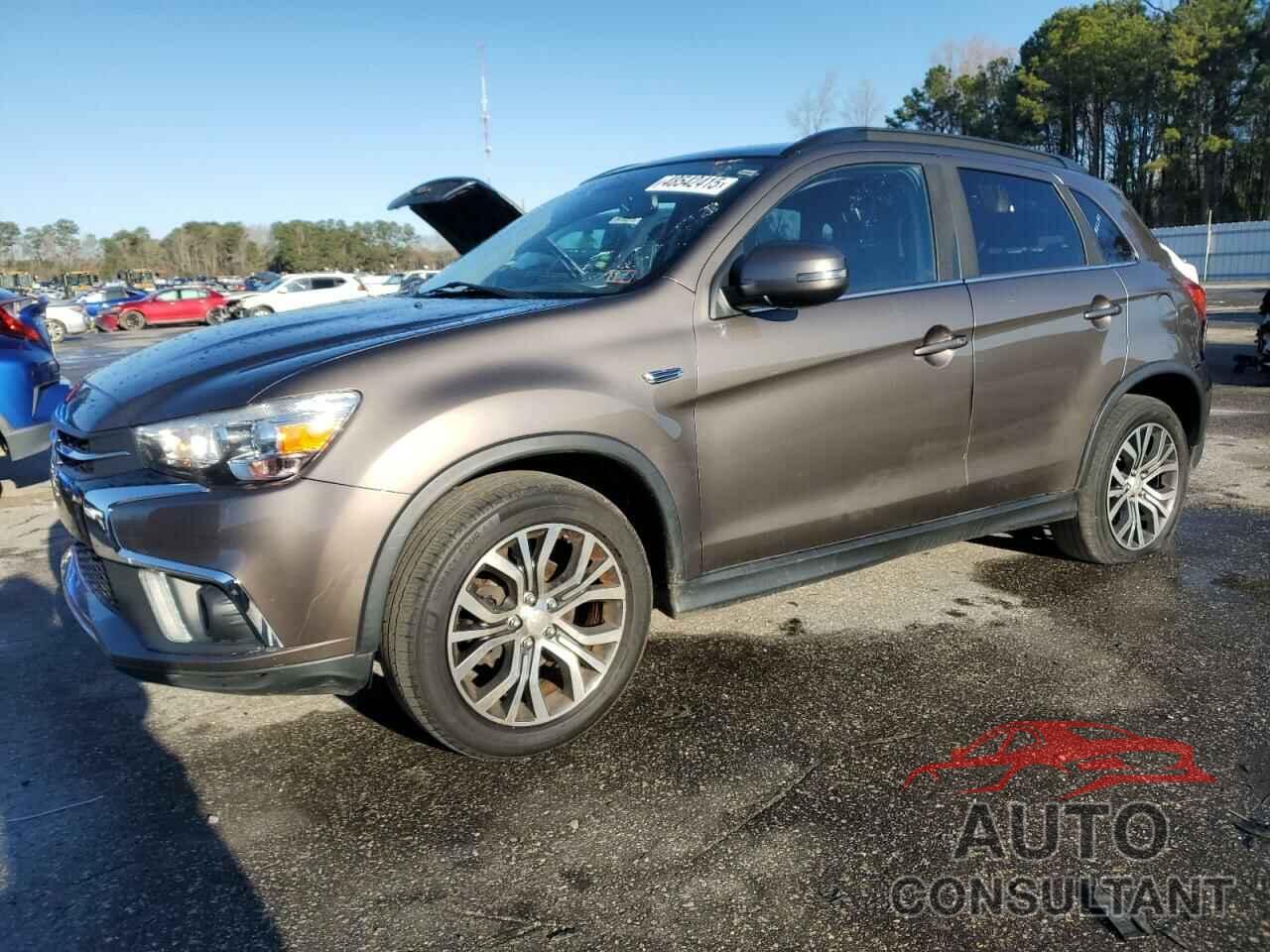 MITSUBISHI OUTLANDER 2018 - JA4AR4AW5JU009107