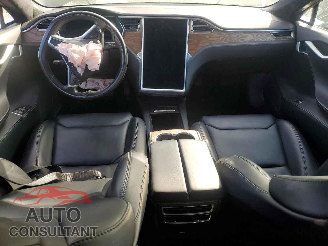 TESLA MODEL S 2018 - 5YJSA1E24JF249099