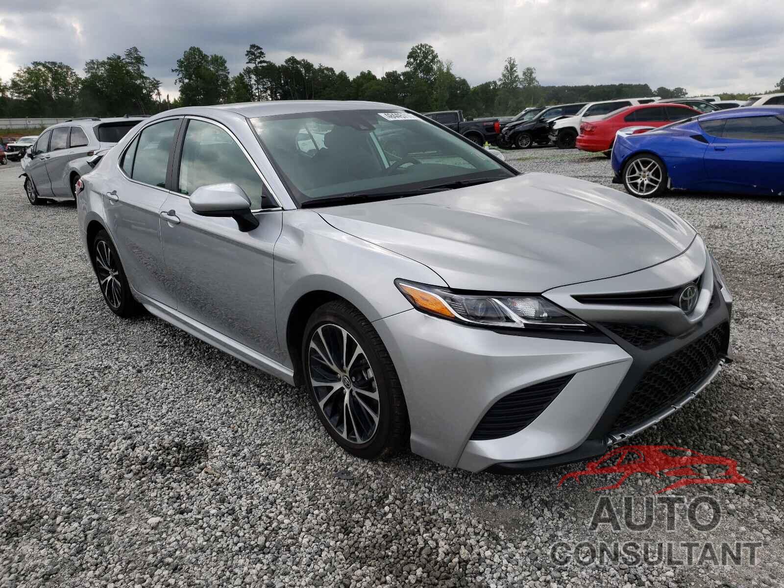 TOYOTA CAMRY 2020 - 4T1G11AK7LU507729