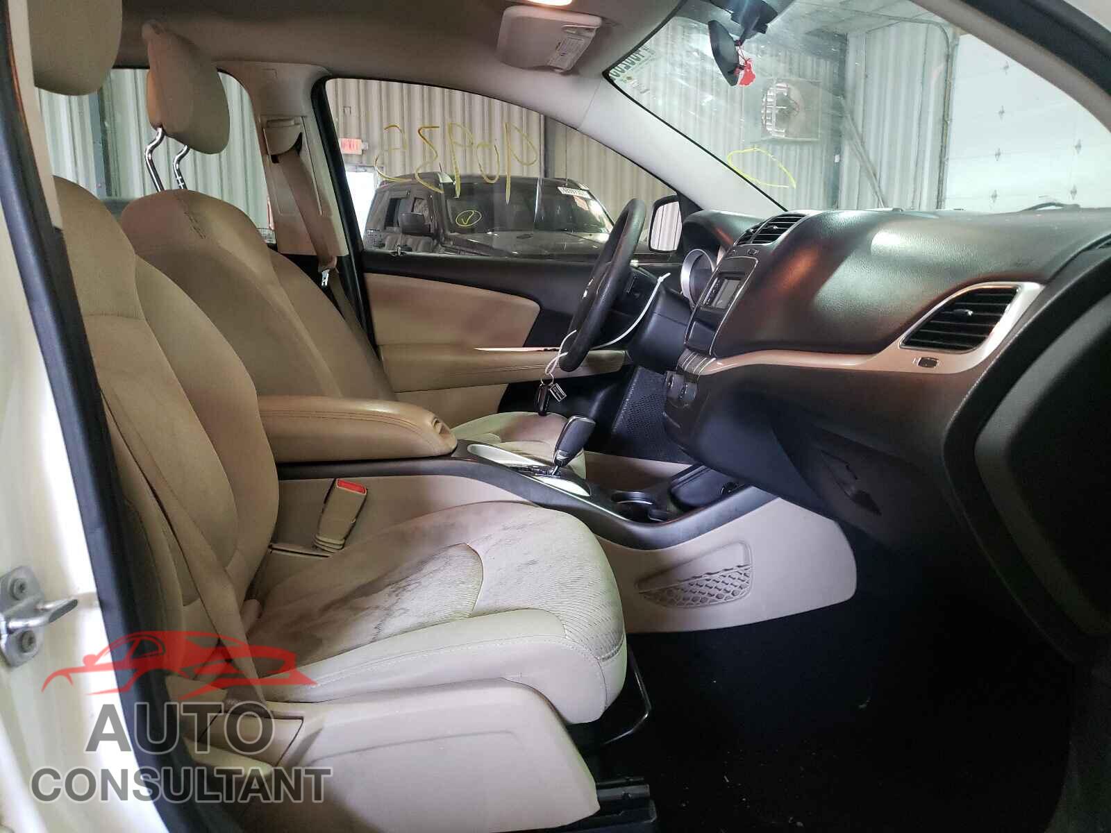 DODGE JOURNEY 2017 - 3C4PDCBG5HT518666