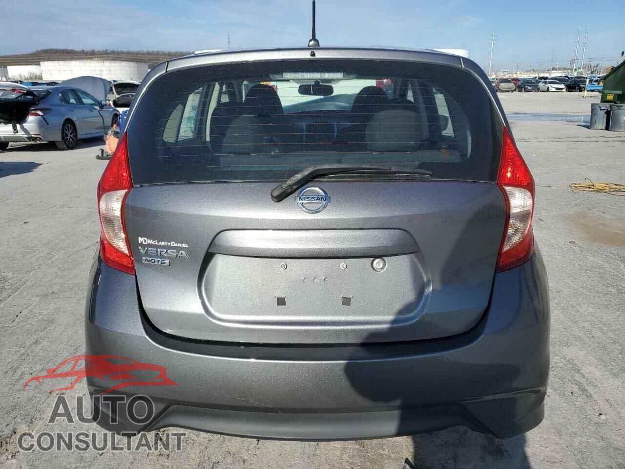 NISSAN VERSA 2017 - 3N1CE2CP3HL379273