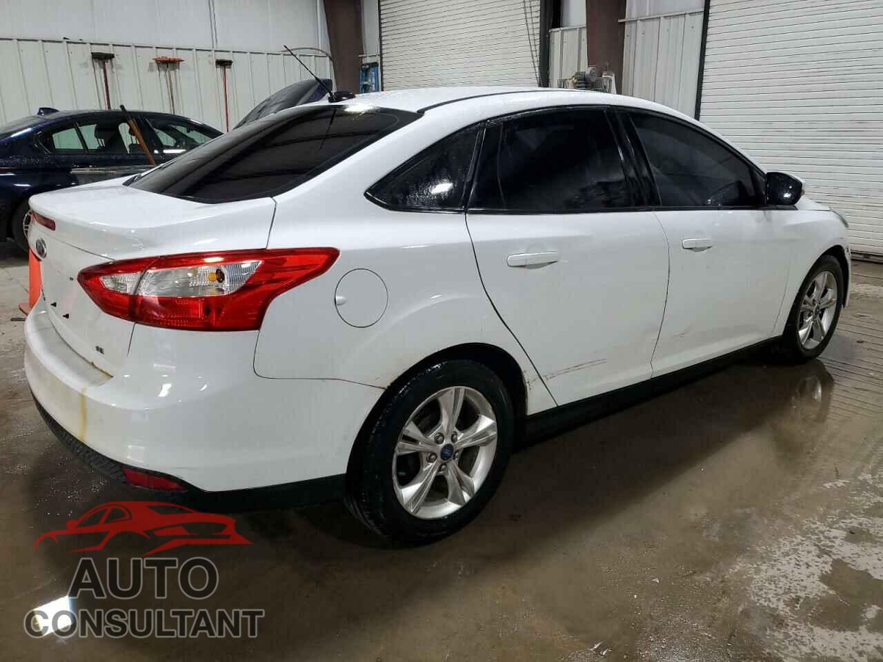 FORD FOCUS 2013 - 1FADP3F26DL341176