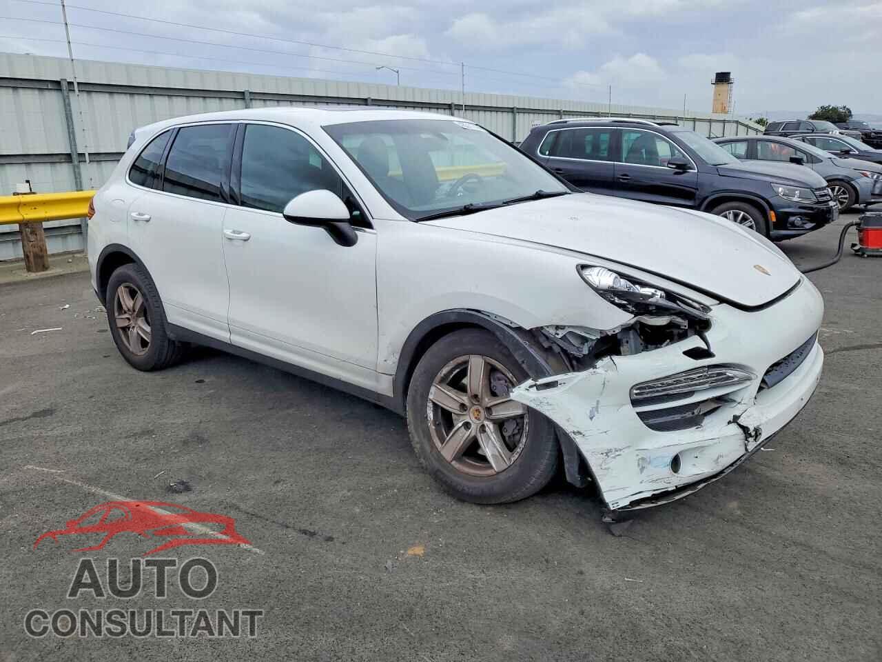 PORSCHE CAYENNE 2014 - WP1AA2A23ELA00575