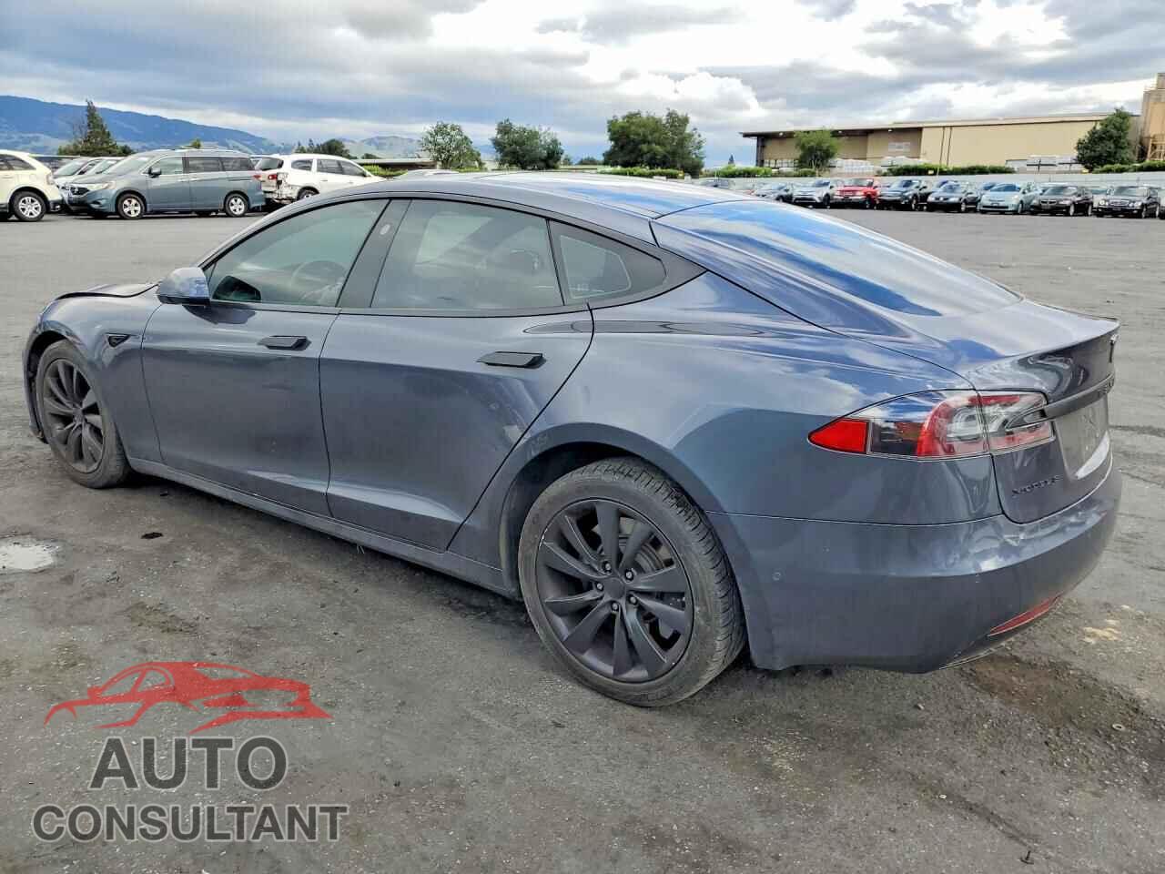 TESLA MODEL S 2017 - 5YJSA1E28HF184459