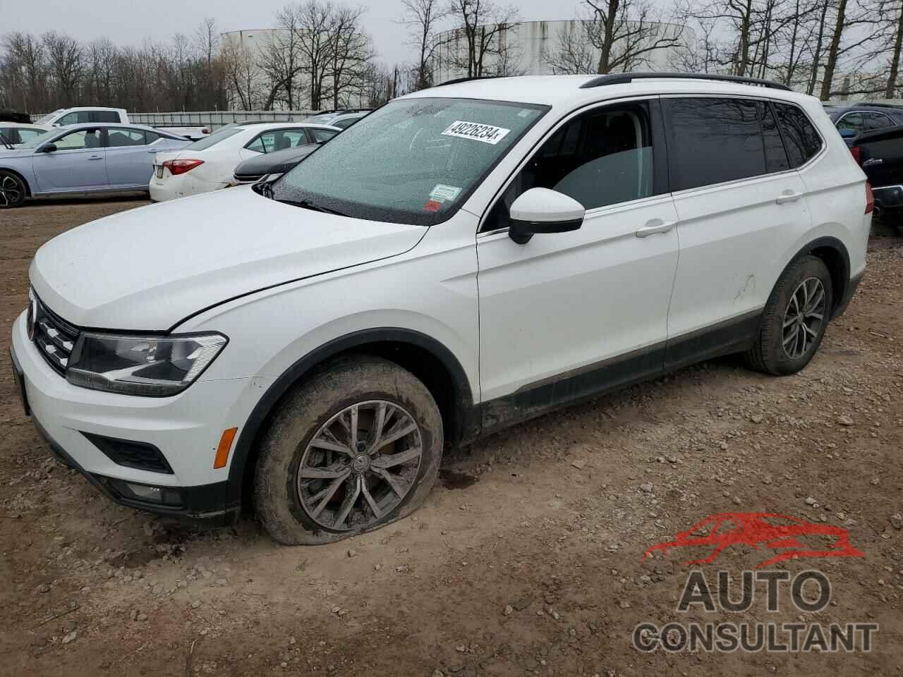 VOLKSWAGEN TIGUAN 2018 - 3VV2B7AX7JM003808