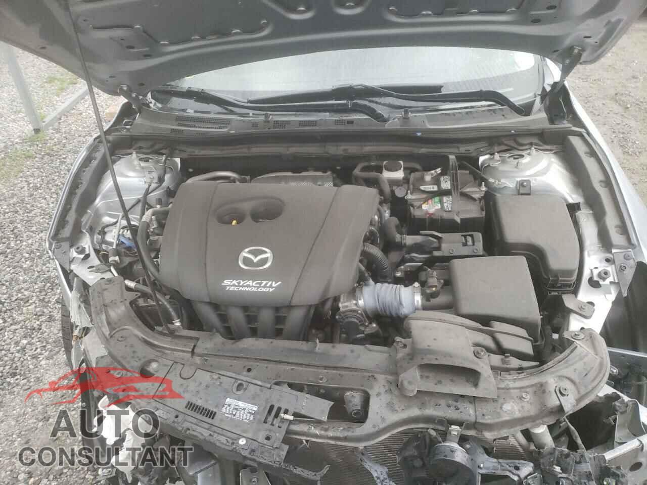 MAZDA 3 2017 - 3MZBN1V70HM108985